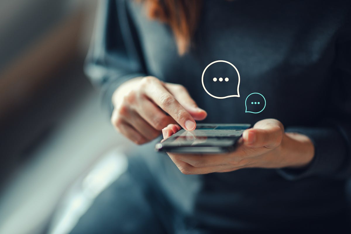 Conversational Commerce - Innovation in Online Business
